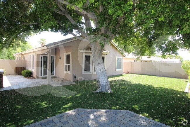 Building Photo - 5310 W Pontiac Dr Rental