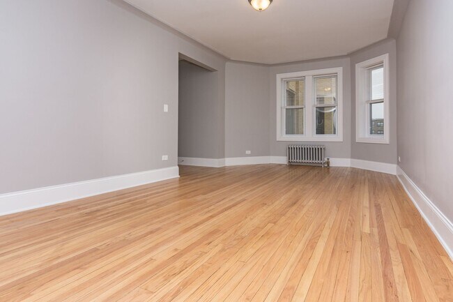 Photo - 8145 S Ellis Ave Apartment Unit 2E