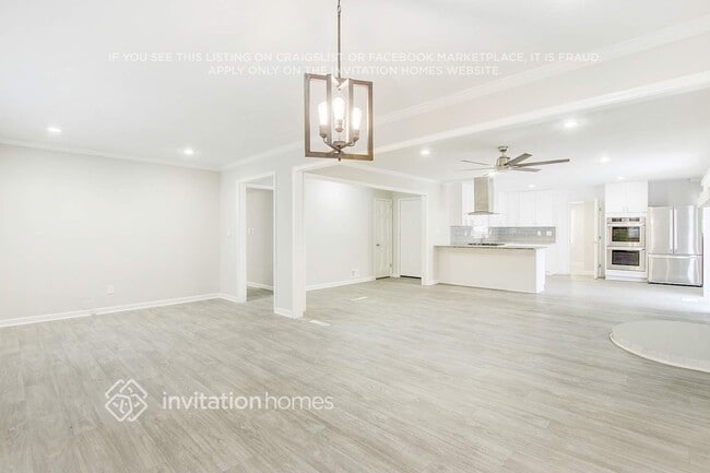 Photo - 6406 Joanna St