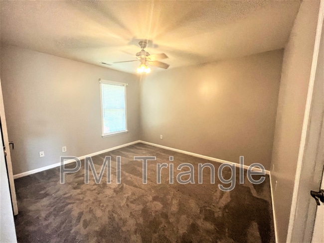 Photo - 412 Howard Grove Pkwy