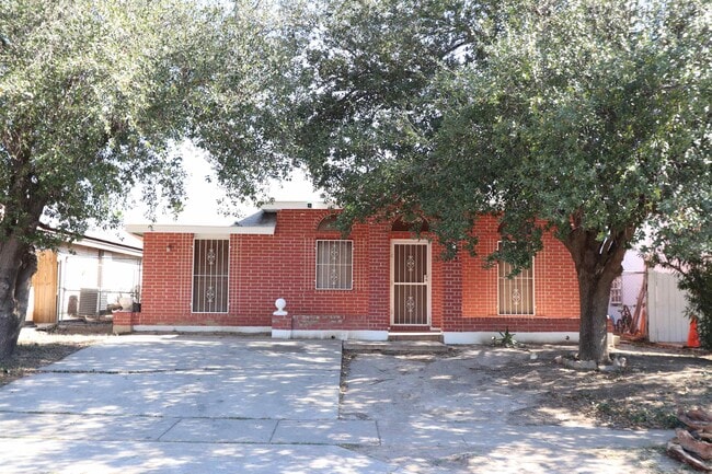 Photo - 115 Allen Dr