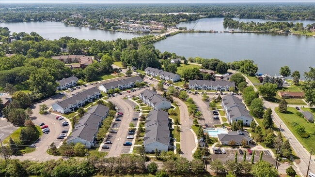 Photo - Green Meadows