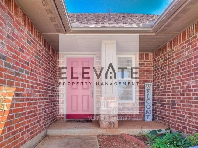 Photo - 6812 NW 157th St