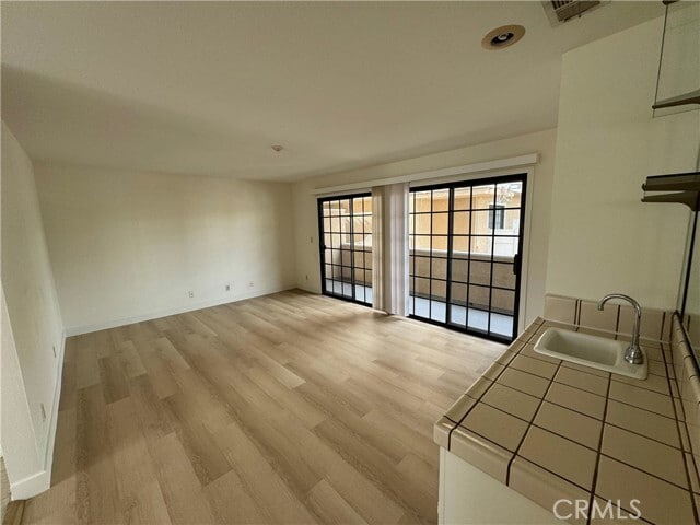 Photo - 526 S Catalina Ave