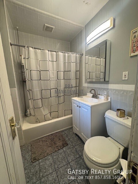 Photo - 30 Chiswick Rd Unit 2R