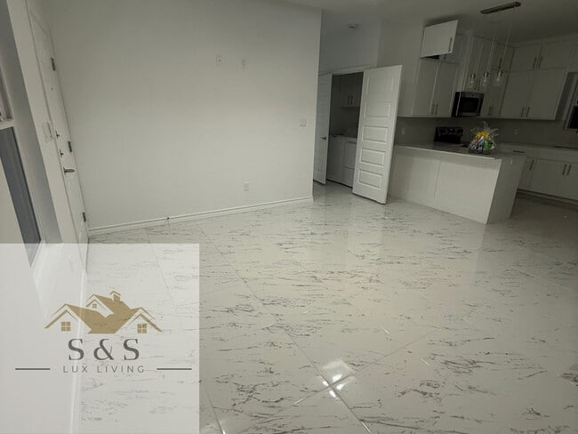 Photo - 11306 N 24th St Unit 3