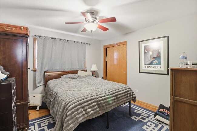 Photo - 5363 N Mont Clare Ave