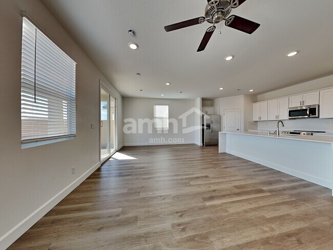 Photo - 10542 Lagaspi Dr