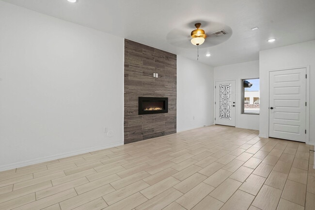 Photo - 6315 Escondido Dr