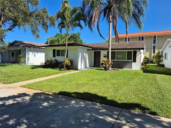 Photo - 4010 N Circle Dr