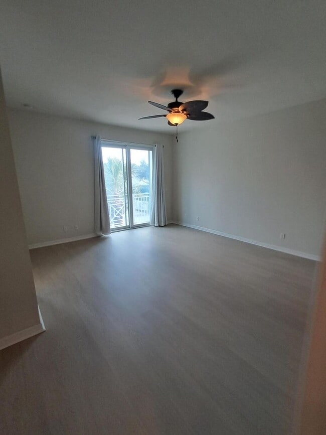 Photo - 3254 S Caroline Dr