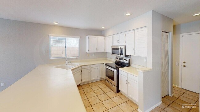 Photo - 5066 W Jupiter Way