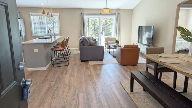 Photo - Beautiful Home with Modern Comforts