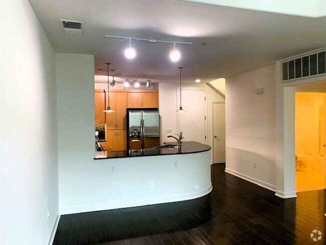 Building Photo - UPDATED DUBLIN CONDO - Near BART & 580 Fre...