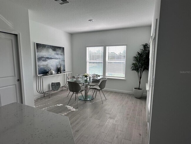 12345 NW 137th Wy