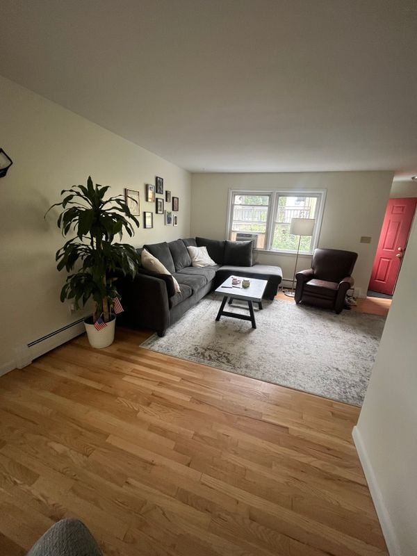 Photo - 254 Ruane St