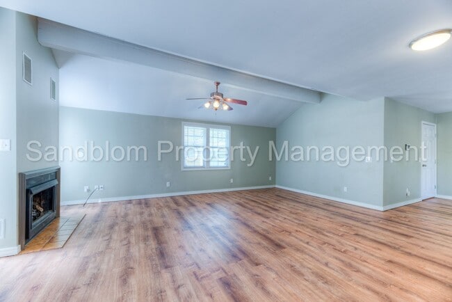 Photo - FOR LEASE | Tulsa | $1500 Rent | 3 Bed, 2 Bath Home