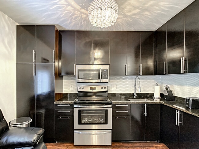 Toaster, Blender, Coffee Maker - 2700 SW 36th Ave Unit B