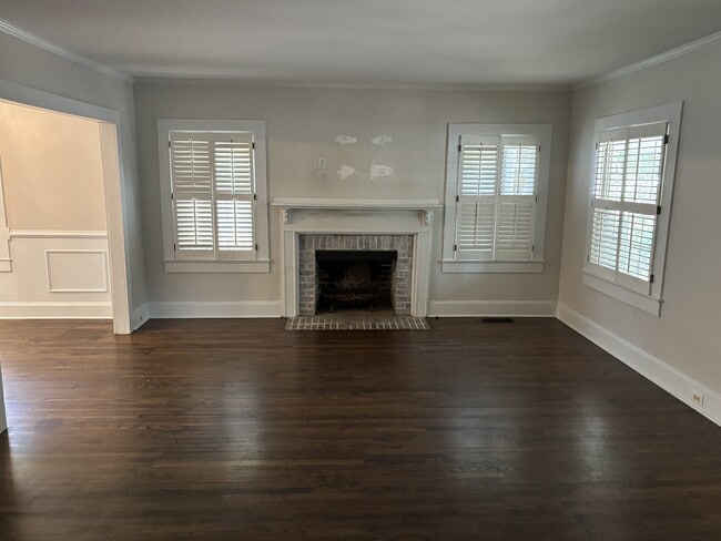 Photo - 517 Forest Ln