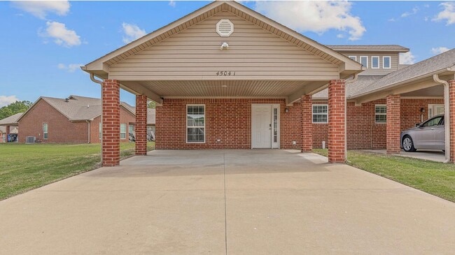 Photo - 4504 Regina Ct Unit 1