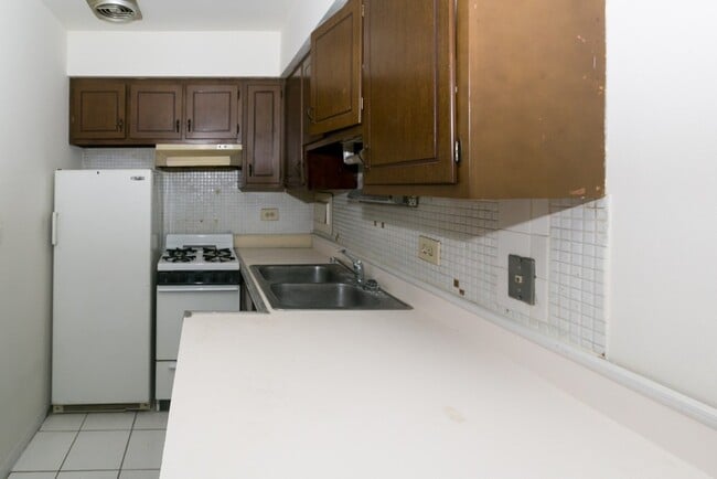 Photo - 2629 N Hampden Ct Unit 612