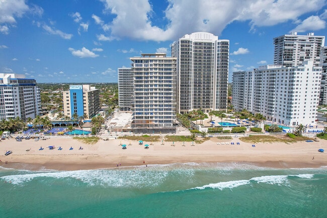 Building Photo - 4100 Galt Ocean Dr Unit 612