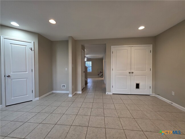 Photo - 130 Frasier Dr