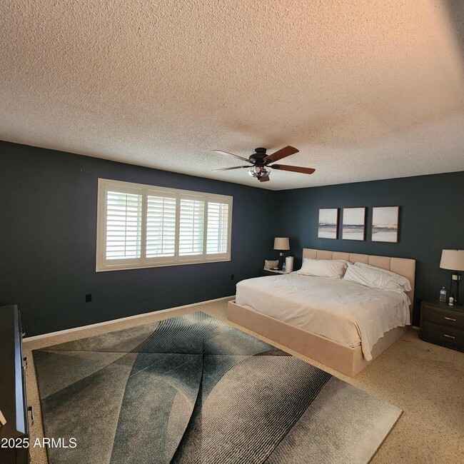 Photo - 12826 W Crystal Lake Dr