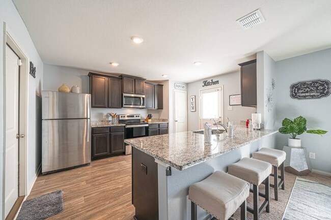 Photo - 11922 Lake Park