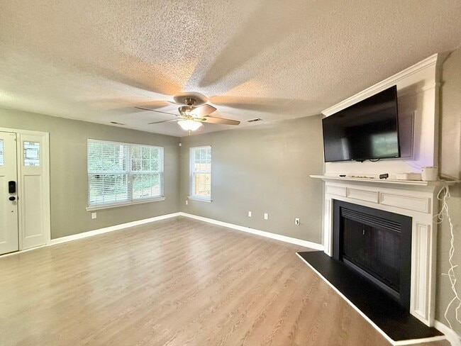 Photo - Newly Remodeled 4BD, 2.5BA Raleigh Home wi...