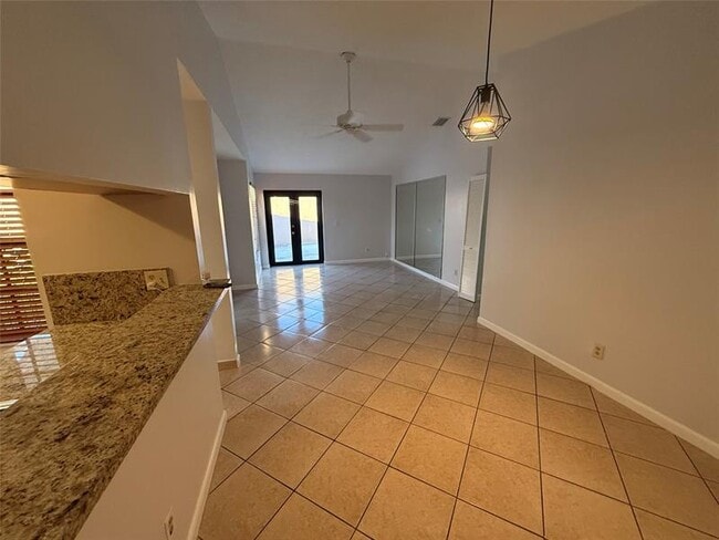 Photo - 2451 SW 86th Ave