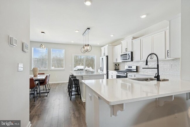 Photo - 12 Palermo Ln