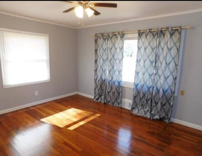 Photo - 2521 N Bryan Cir