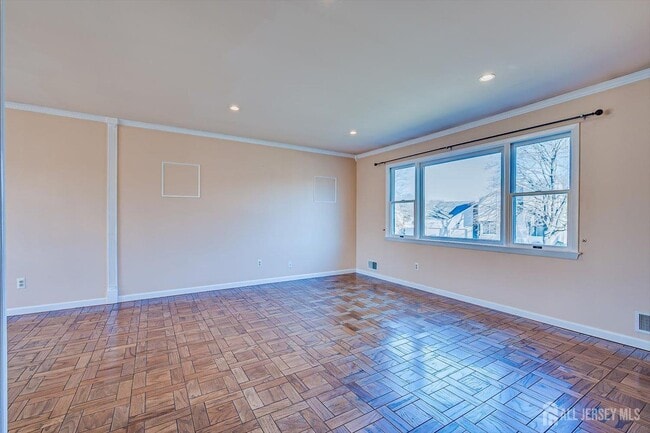 Photo - 22 O Loughlin Dr