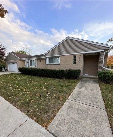 Building Photo - 7225 E Prairie Rd