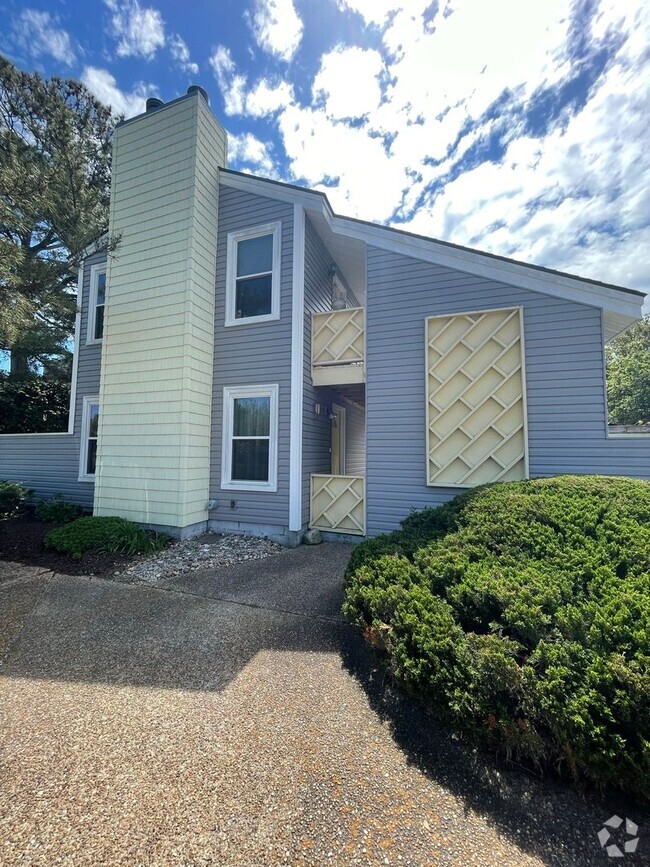 Building Photo - NORTH END VA. BEACH Unit A Rental