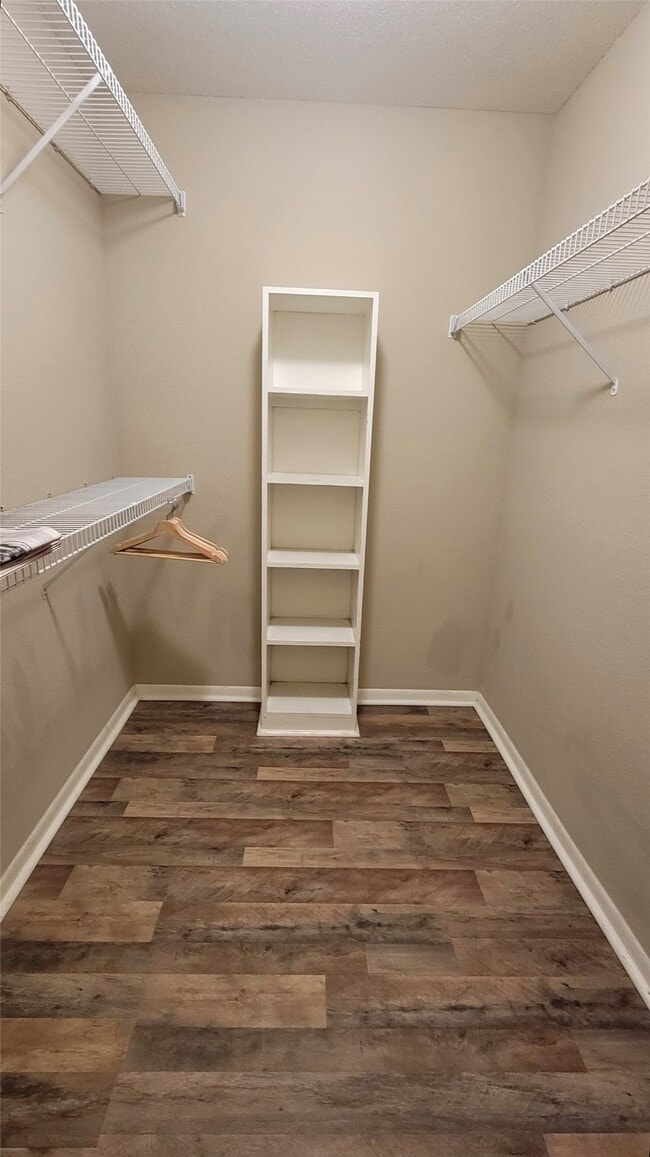 Photo - 2824 S Bartell Dr Unidad True
