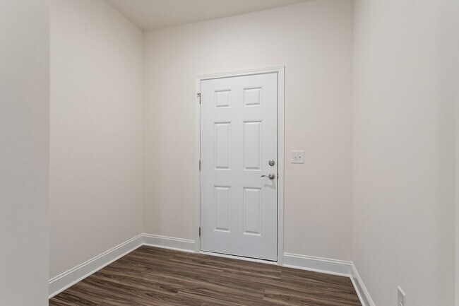 Photo - Beautiful 3-Bedroom Home in Desirable Clayton Community | Modern Finishes & Great Location