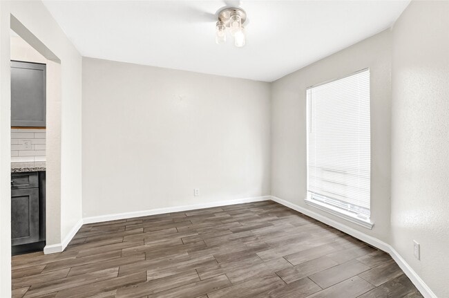 Photo - 6358 Creekbend Dr Unit True