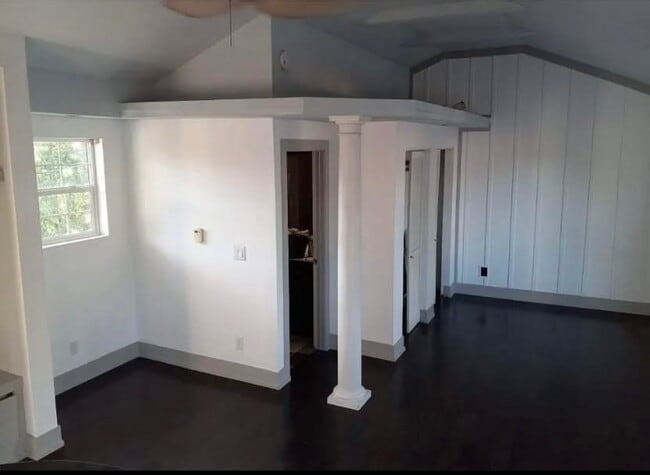 1416 Elm Ave