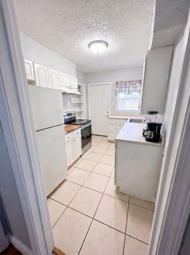 Photo - Newly Renovated 3-Bedroom Home in Memphis– Available Now!