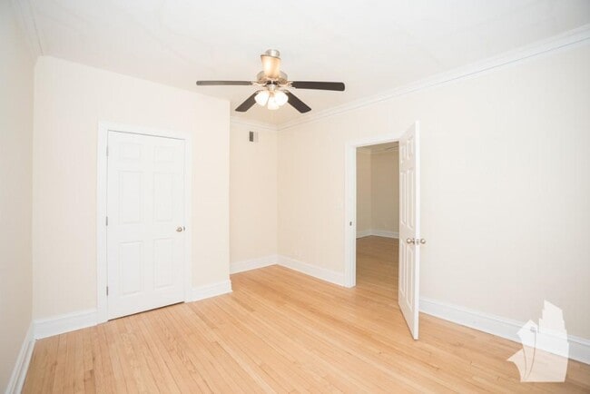 Photo - 5208 N Leavitt St