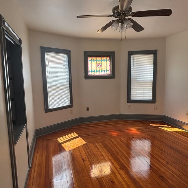 Photo - 19 Topliff St Unit 2