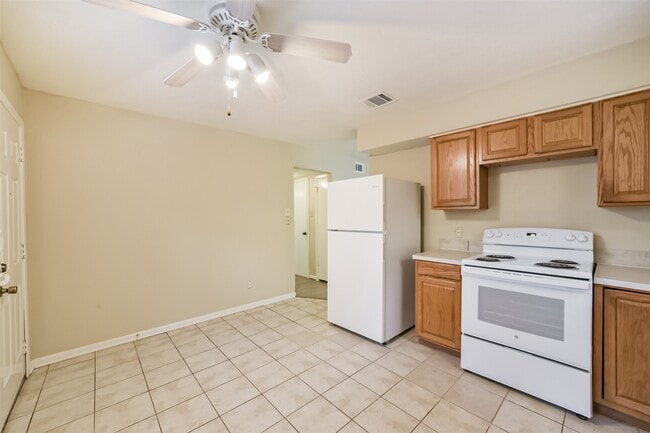 Photo - 3 Hedgebell Ct