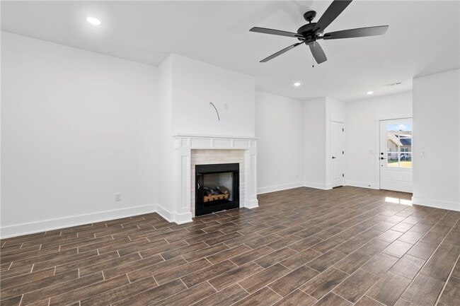 Photo - 64 W Gilpin St