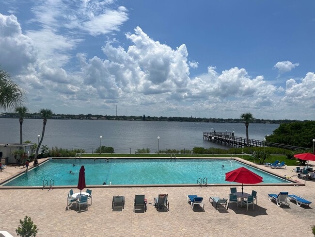 Photo - Furnished 2 Bedroom River view Condo! Unit 707