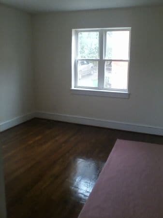 Photo - 2530 E 7th St