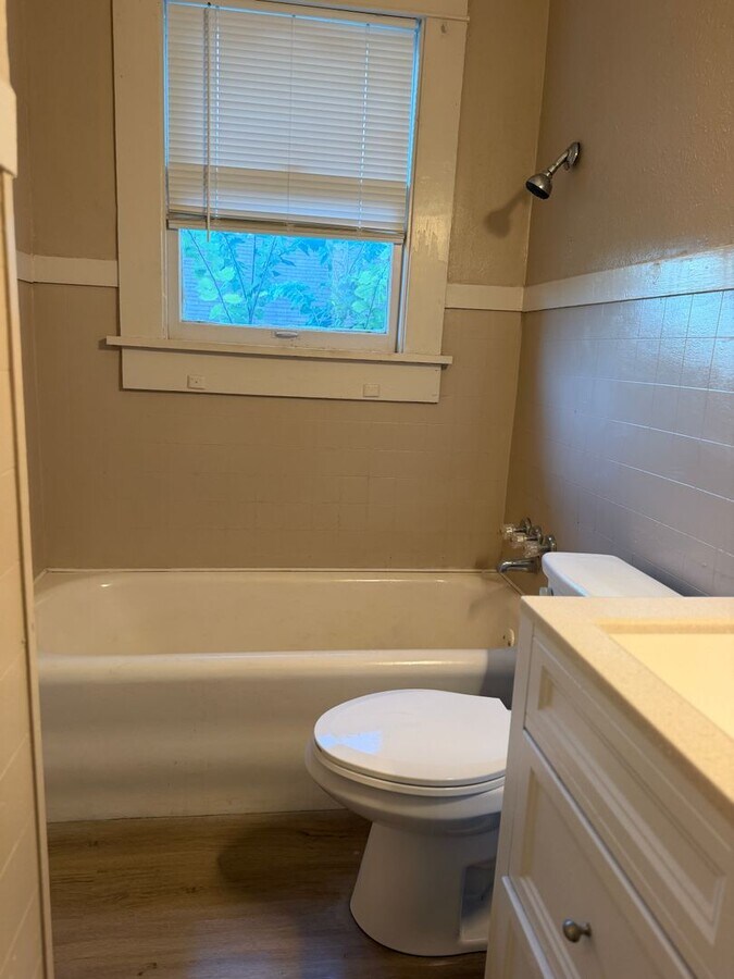 Photo - 2412 Pinehurst Blvd Unit 2412 Pinehurst Blvd 3