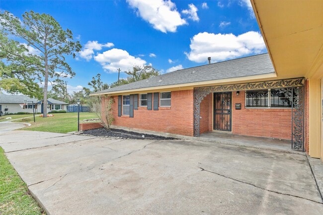 Photo - 1803 Sea Queen Ct