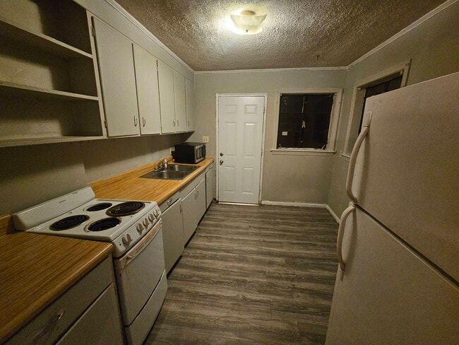 Photo - 3406 Coldstream Ln